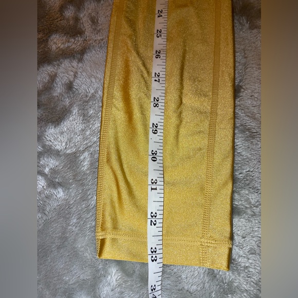 WeWoreWhat woman Spandex Leggings
Gold size XS - Picture 7 of 11